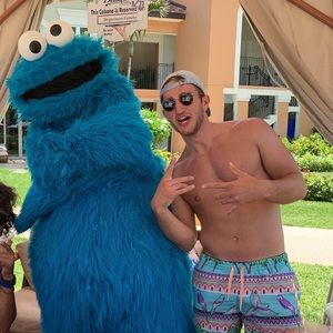 Meet your Posher, Joe